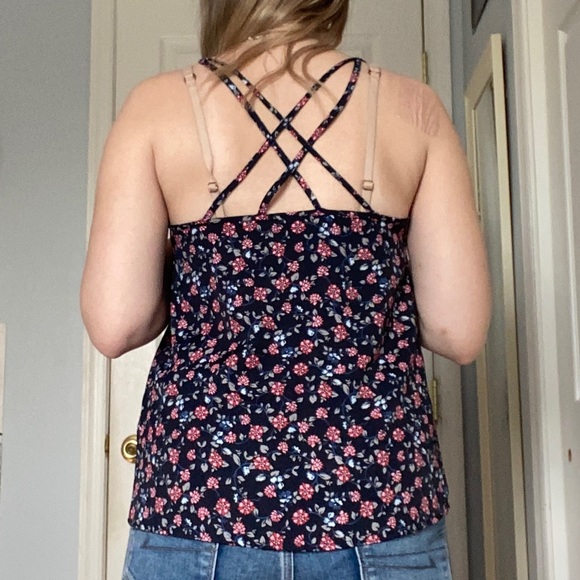 Hollister Criss-Cross Back Floral Tank Top - Picture 2 of 6